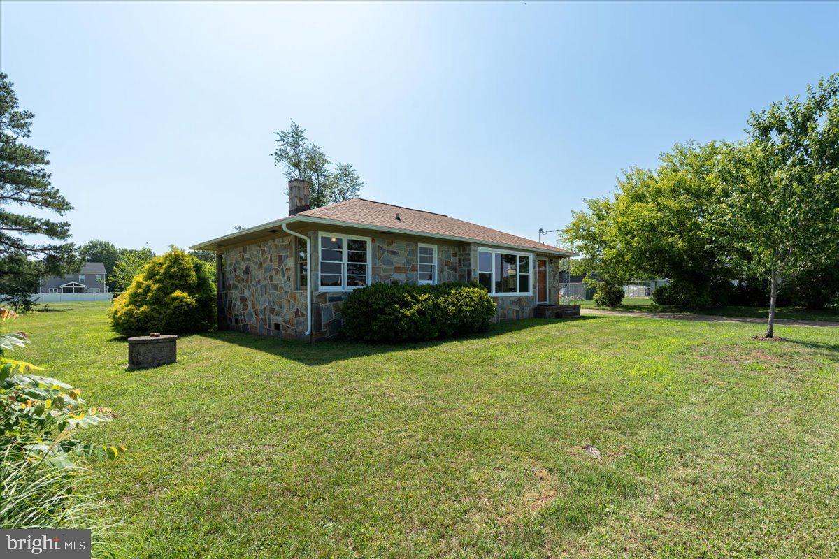 12 Little Whim Rd Property Photo 5