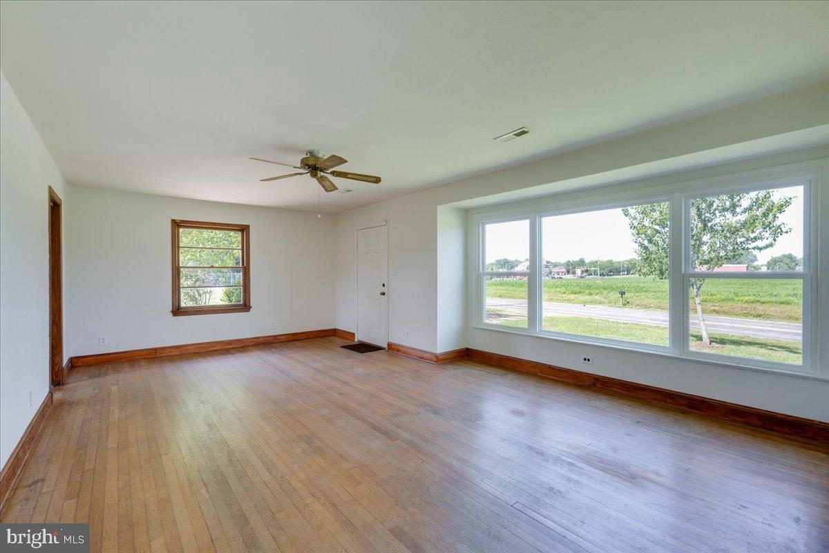 12 Little Whim Rd Property Photo 6