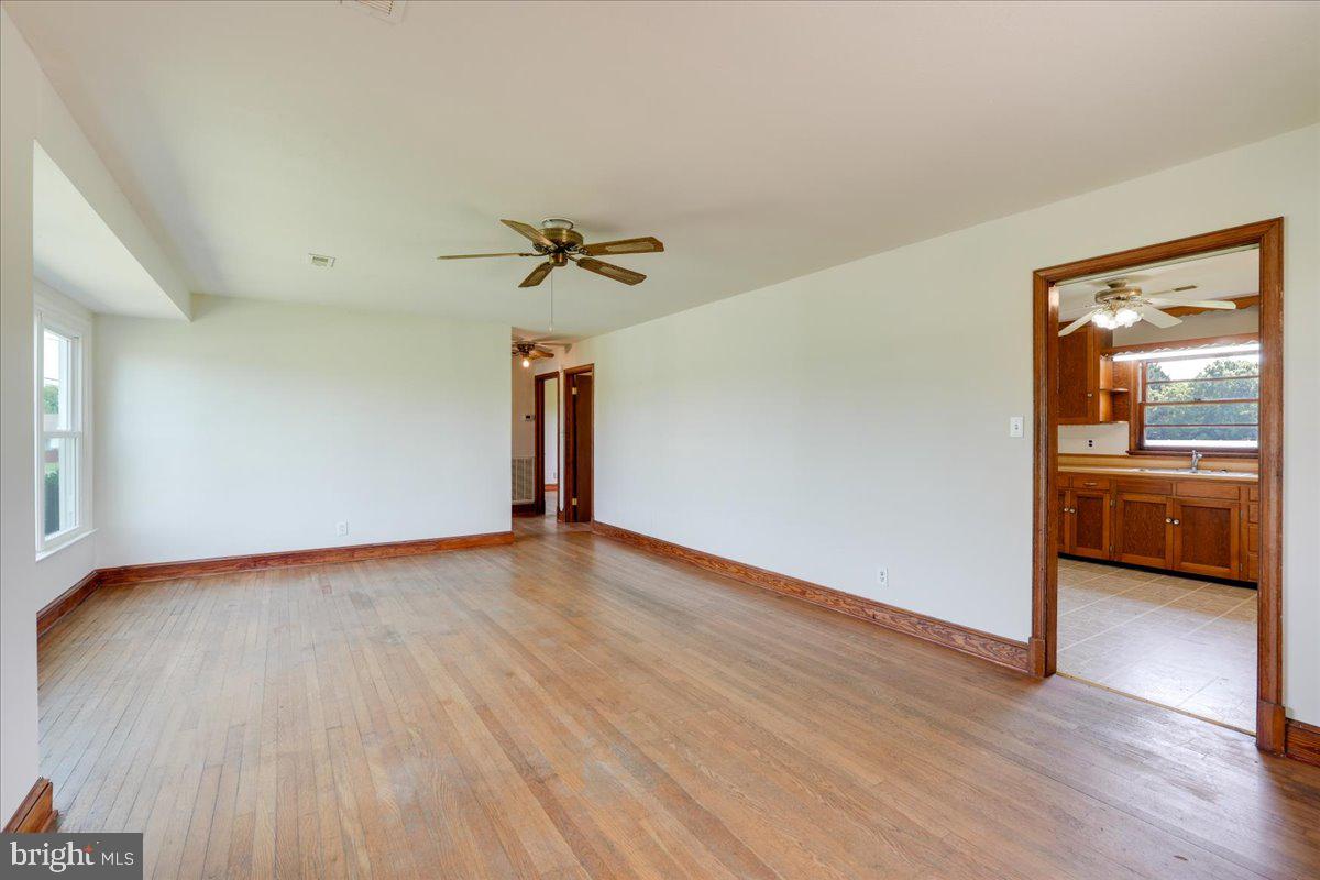 12 Little Whim Rd Property Photo 7