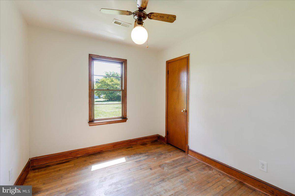 12 Little Whim Rd Property Photo 15