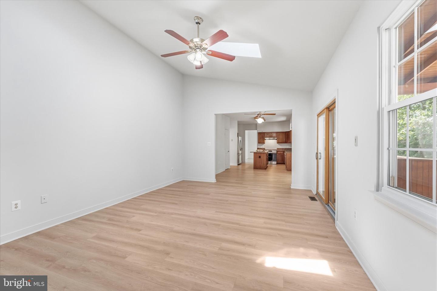 36 Westhampton Ct Property Photo 15