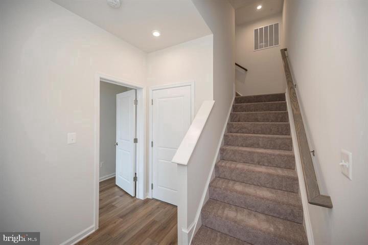 255 Aspen Rd #104 Property Photo 5