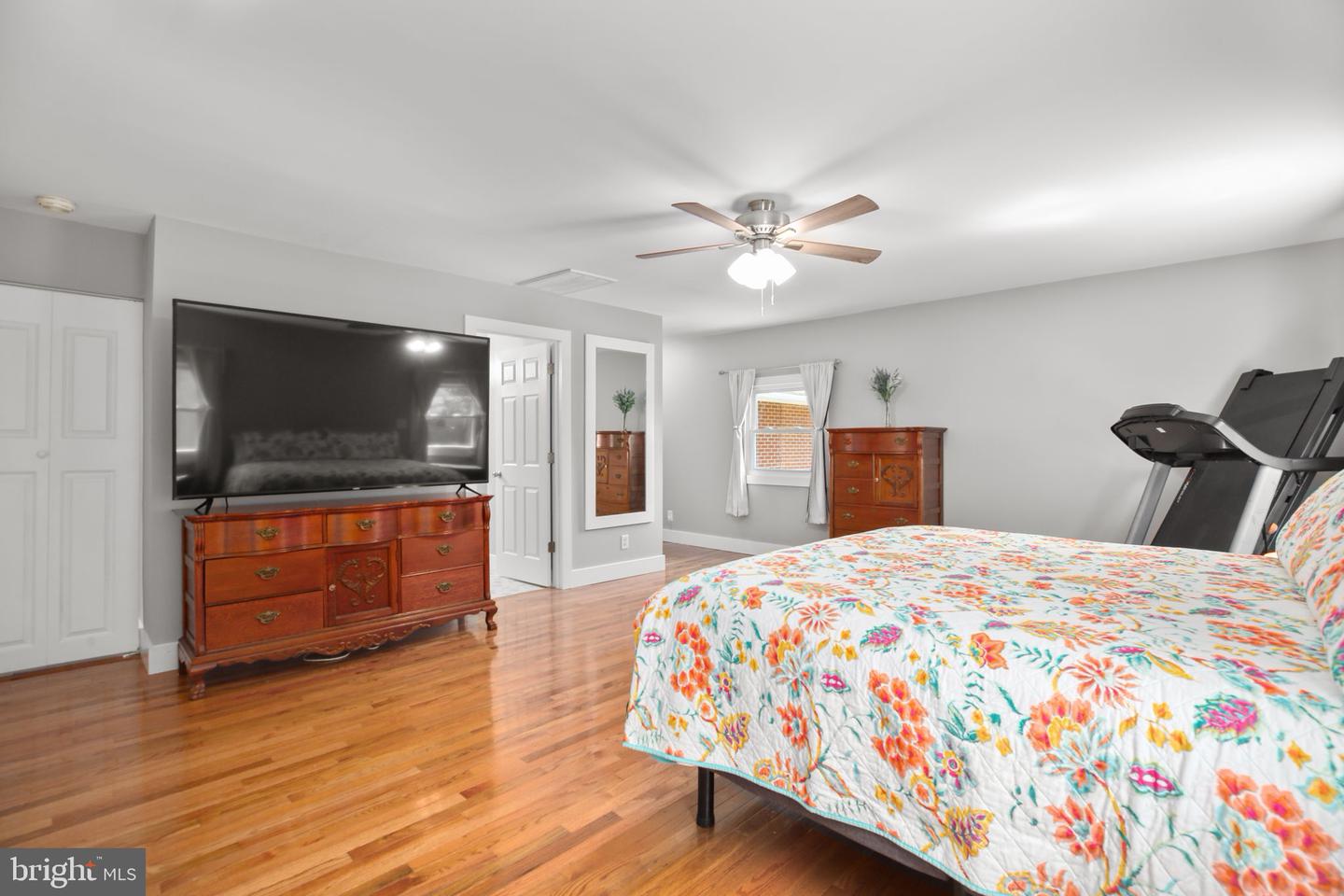 607 Culpeper St Property Photo 18