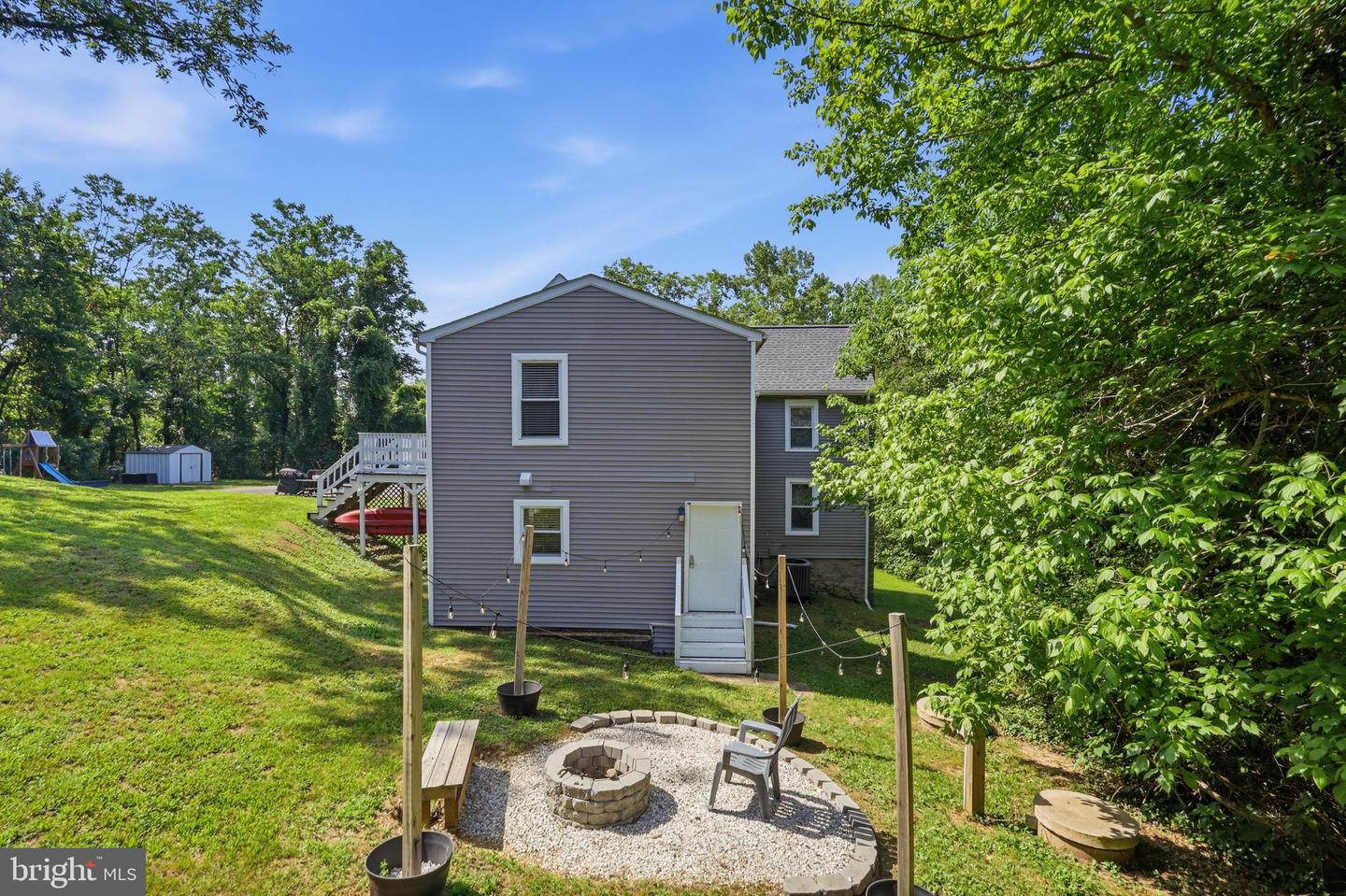 223 Andrew Chapel Rd Property Photo 2
