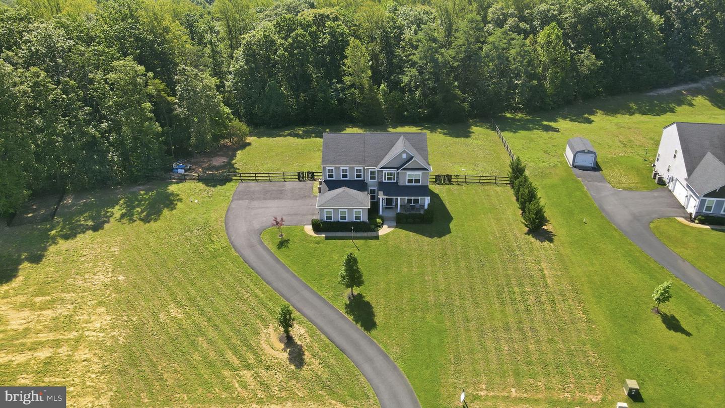 124 Brooke Point Ct Property Photo 47