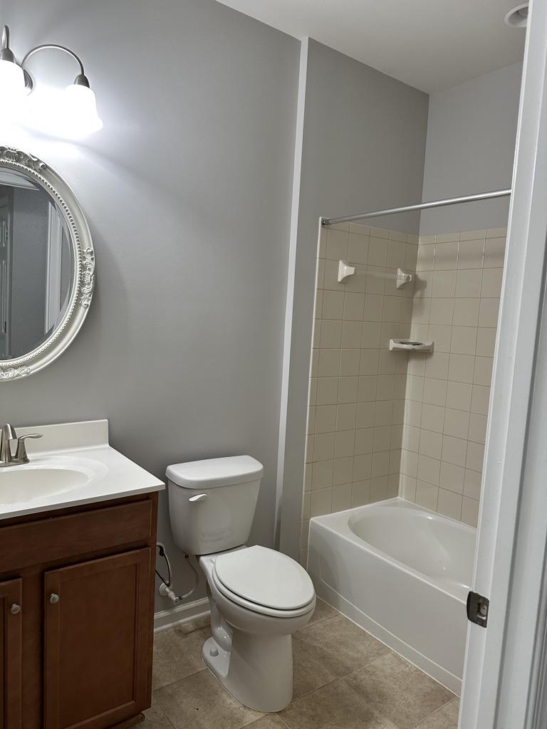 212 Denison St Property Photo 20