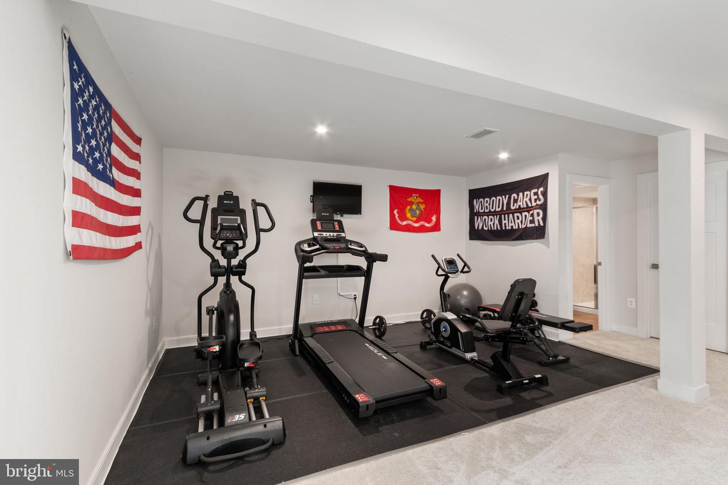 417 Greenstead Dr Property Photo 27
