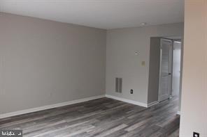 75 Oak Dr Property Photo 2