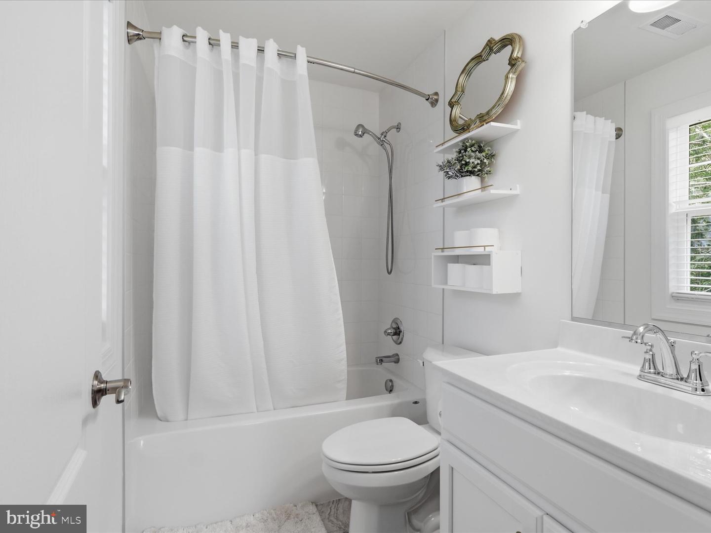 102 Dolittle Farm Rd Property Photo 41