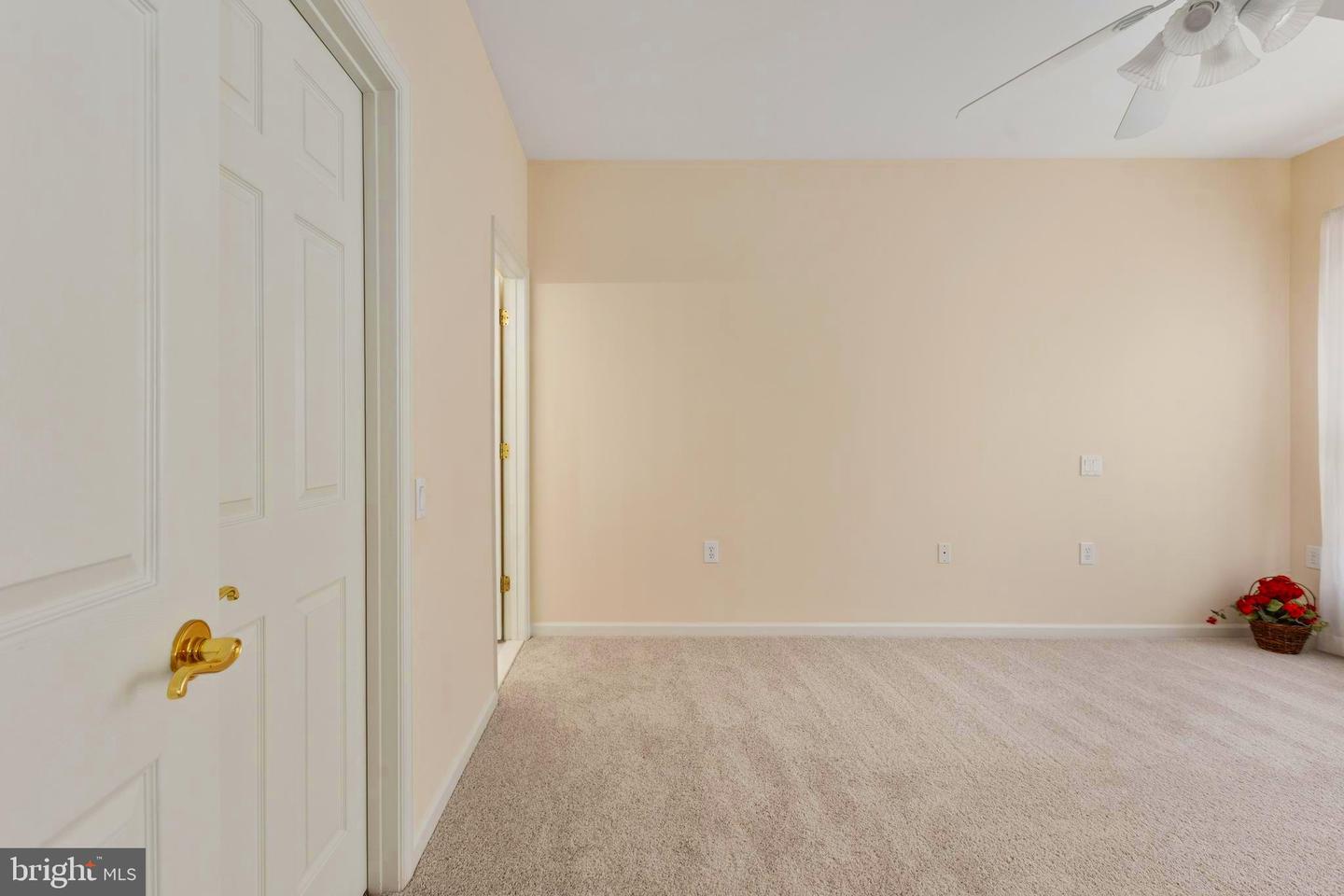 22 Chantilly Pl Property Photo 45