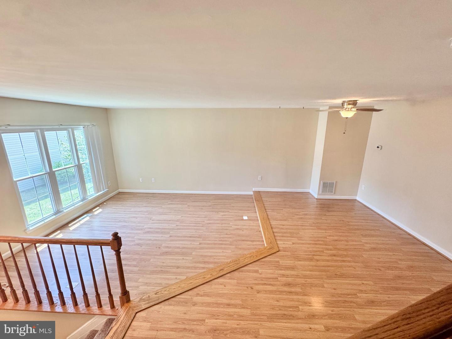 704 Stafford Glen Ct Property Photo 3