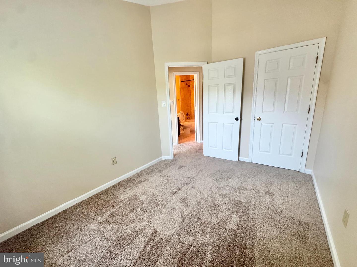704 Stafford Glen Ct Property Photo 7