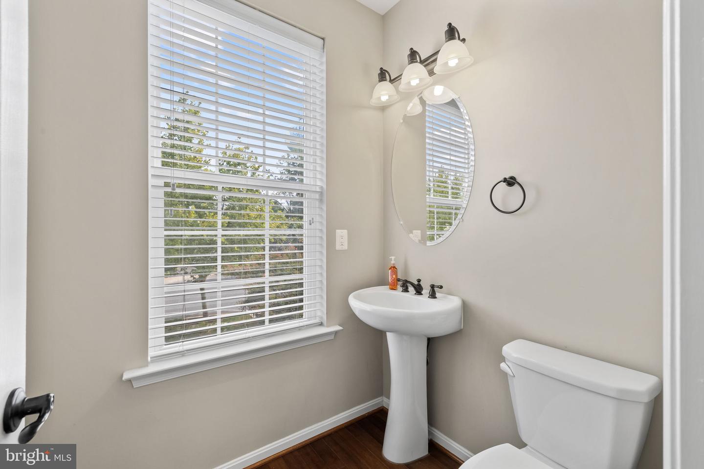100 Blackgum Ct Property Photo 20