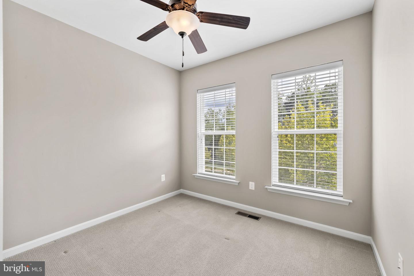 100 Blackgum Ct Property Photo 30