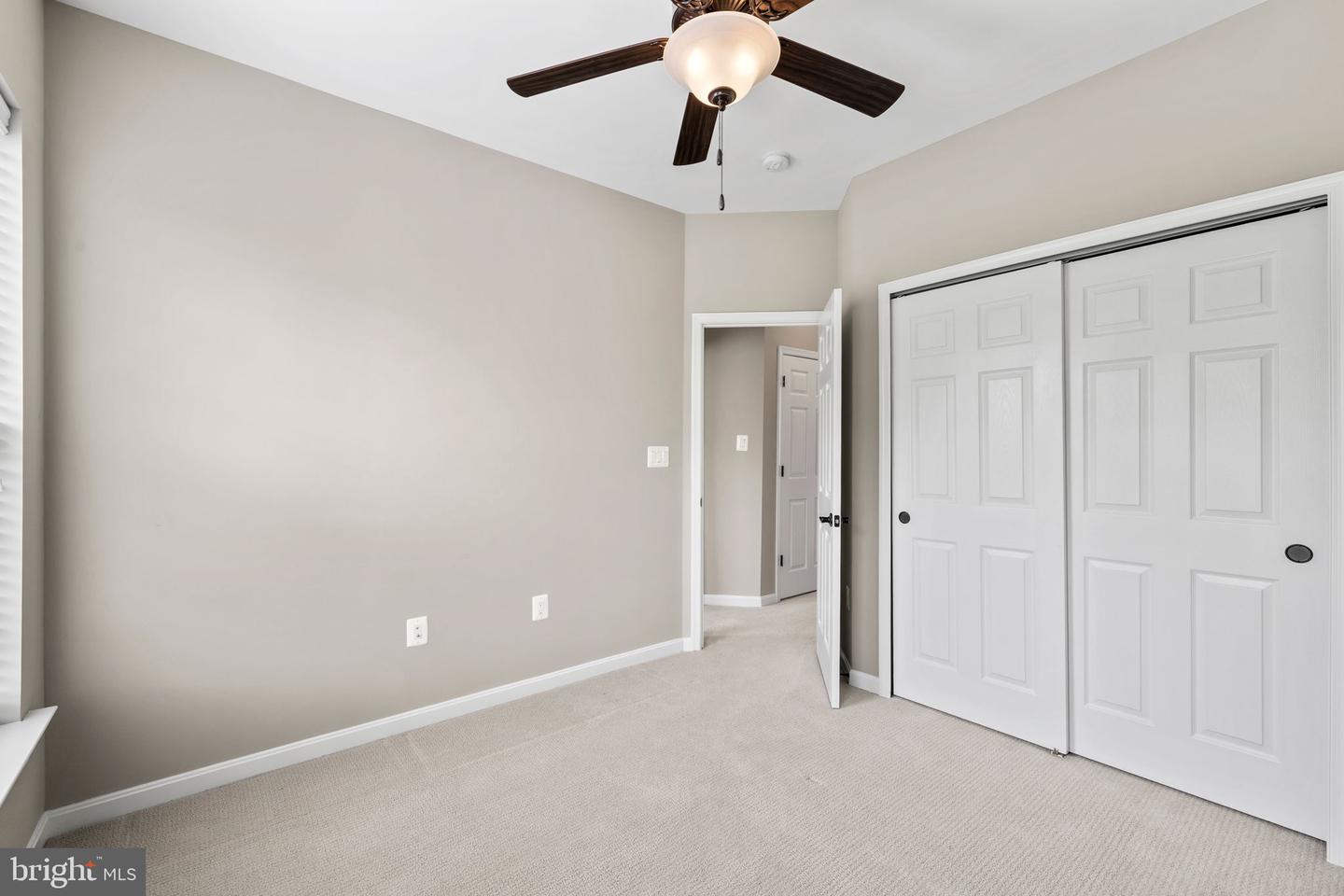 100 Blackgum Ct Property Photo 31