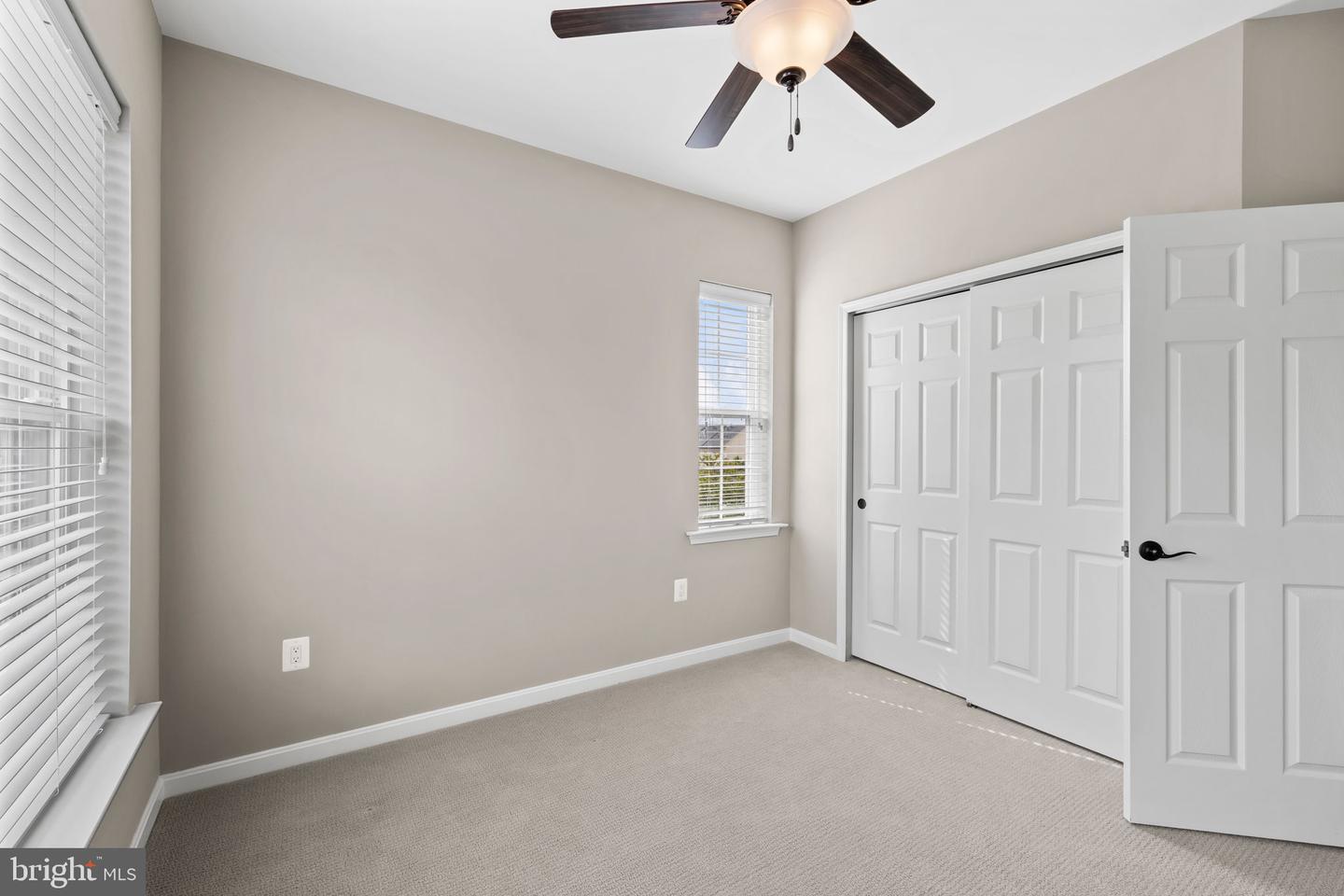 100 Blackgum Ct Property Photo 35