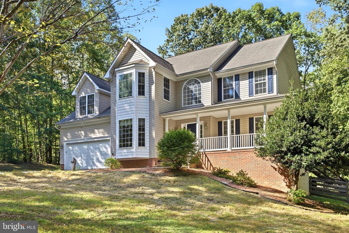 65 Lindsey Ln Property Photo 1