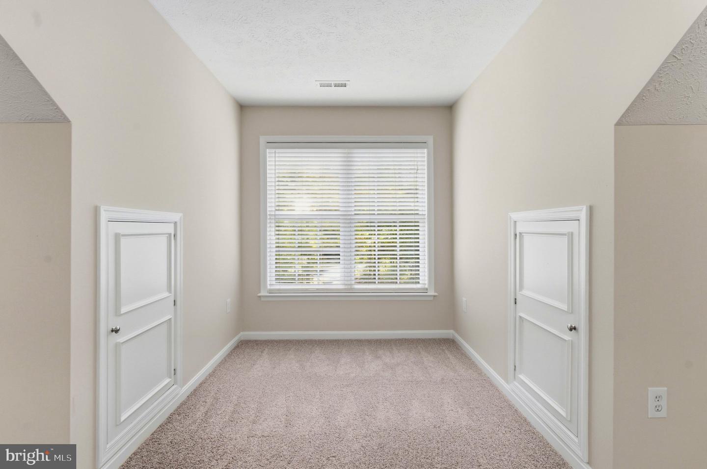 65 Lindsey Ln Property Photo 27