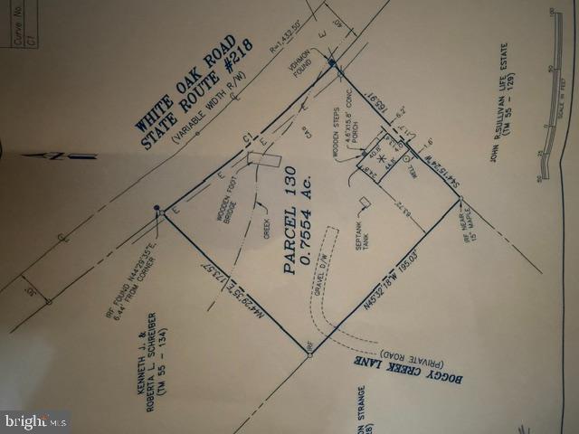 35 Boggy Creek Property Photo 6