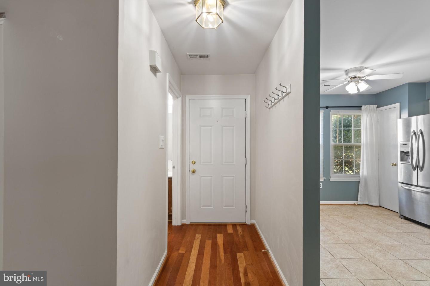 410 Wind Ridge Dr Property Photo 8