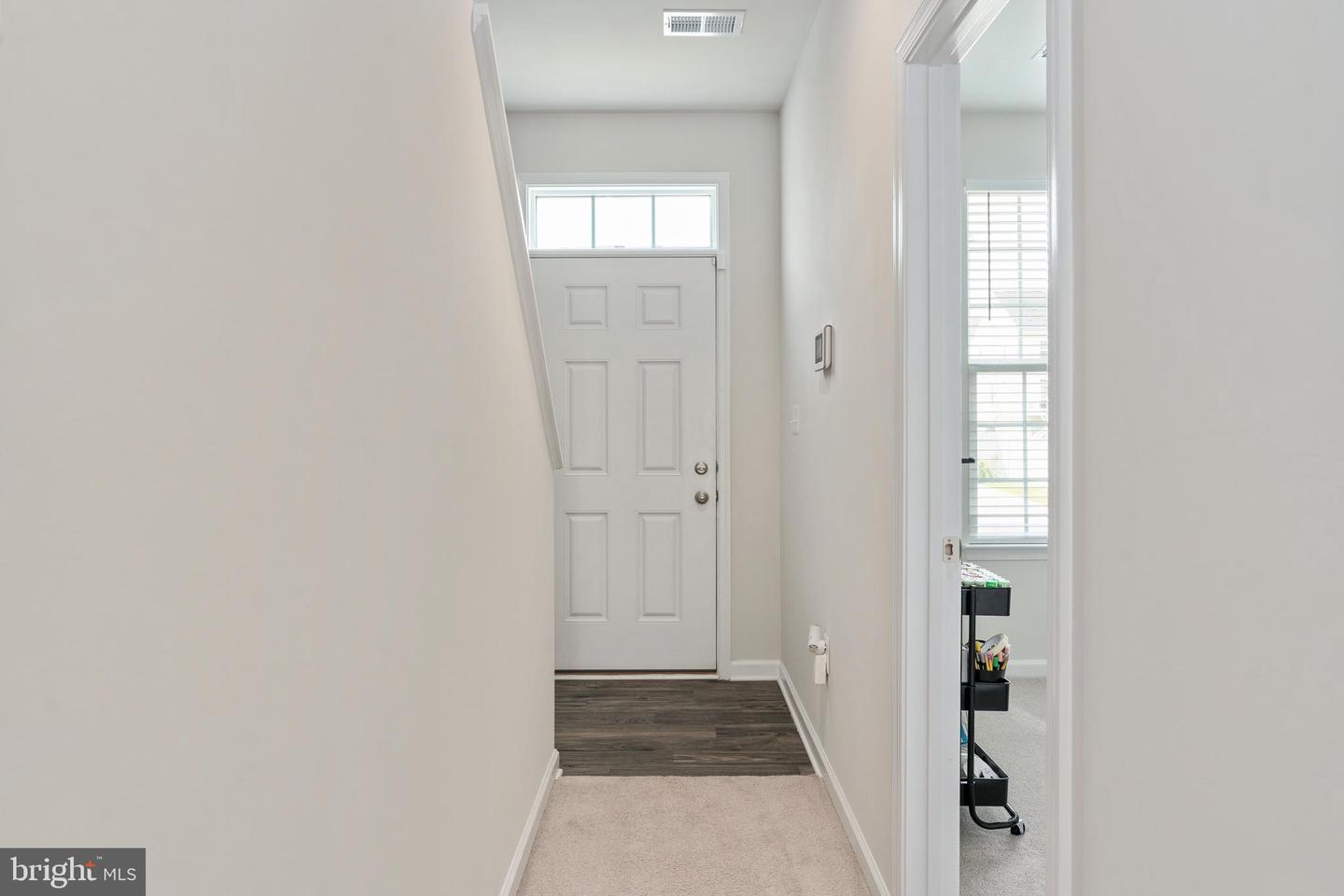 533 View Point Way Property Photo 8