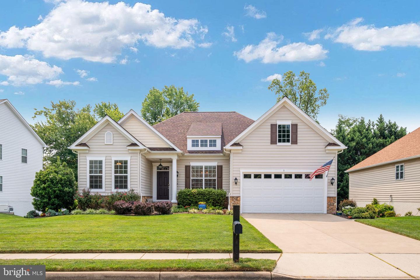7 Gabriels Ln Property Photo 1