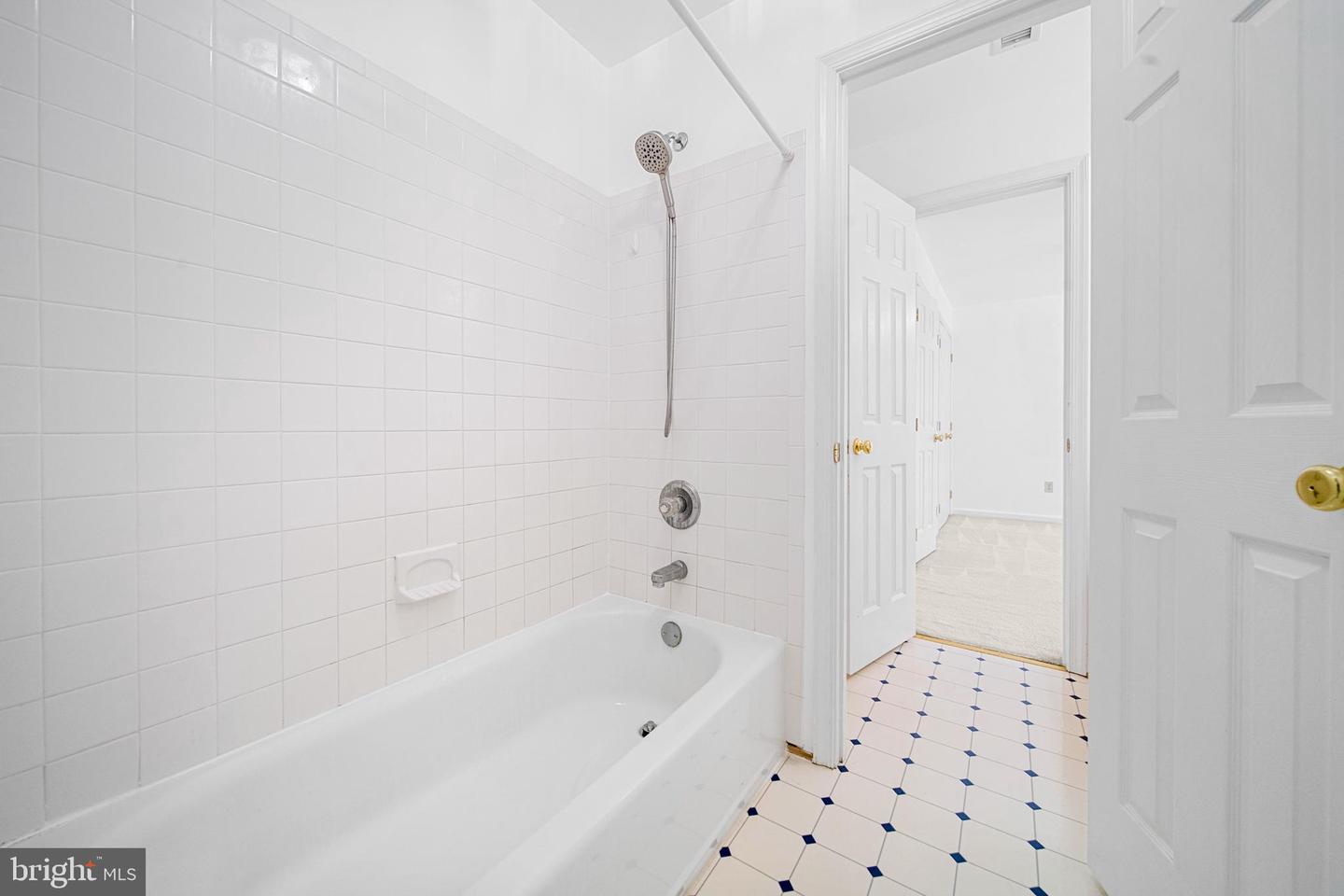 35 Park Rd Property Photo 45