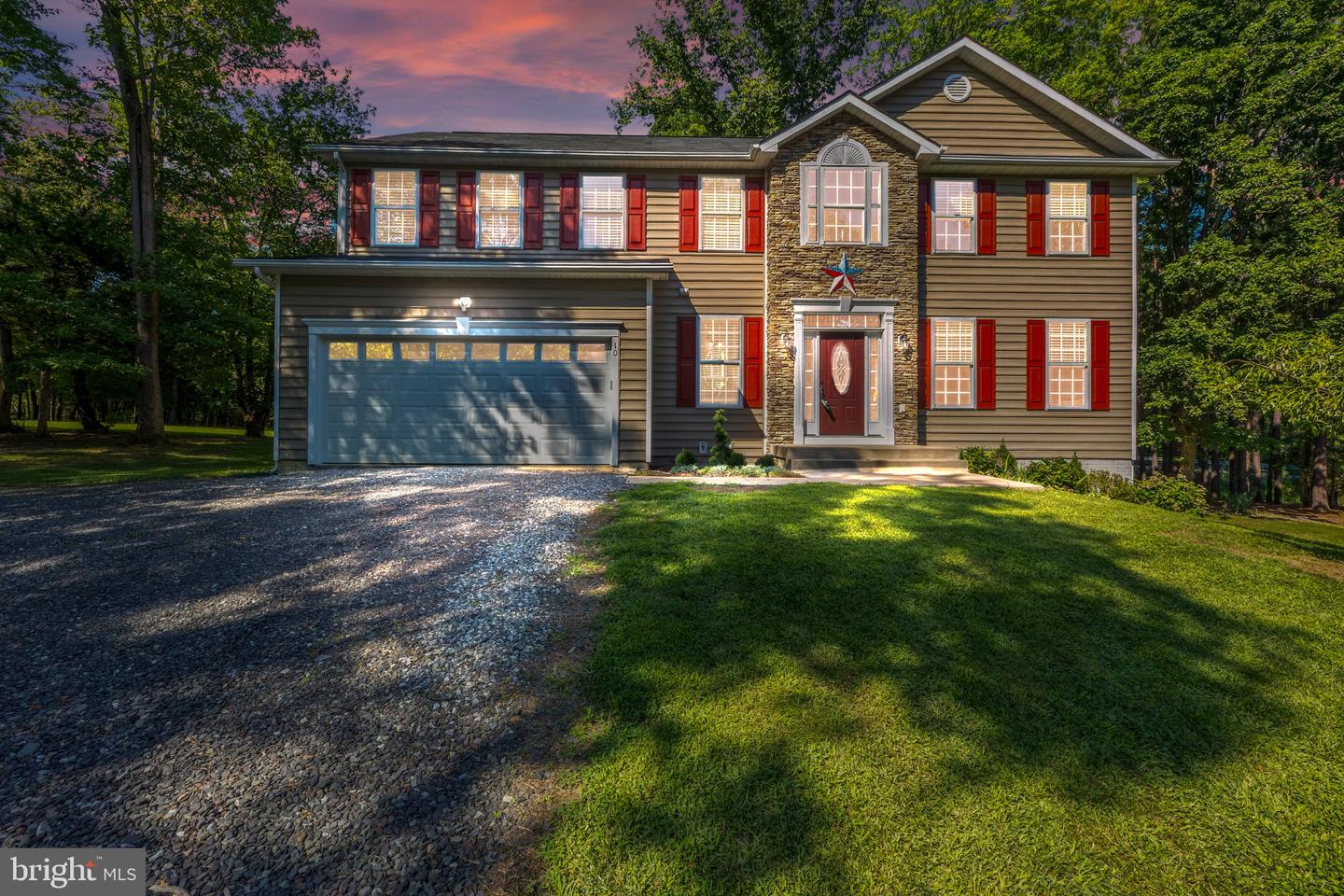 10 Pine View Ct Property Photo 1