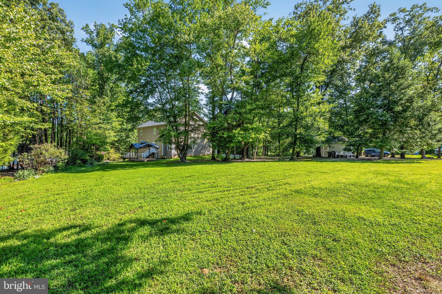 10 Pine View Ct Property Photo 4