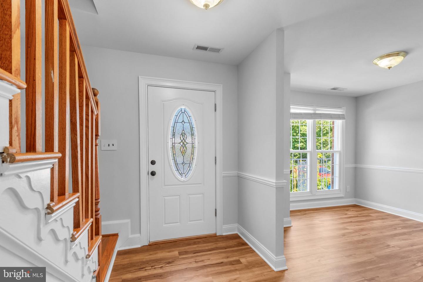 54 Maple Property Photo 8