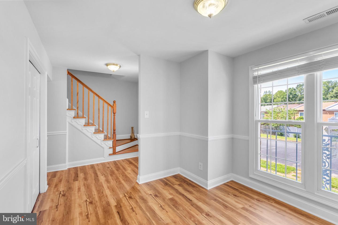 54 Maple Property Photo 10