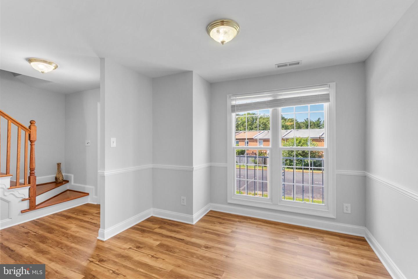 54 Maple Property Photo 11