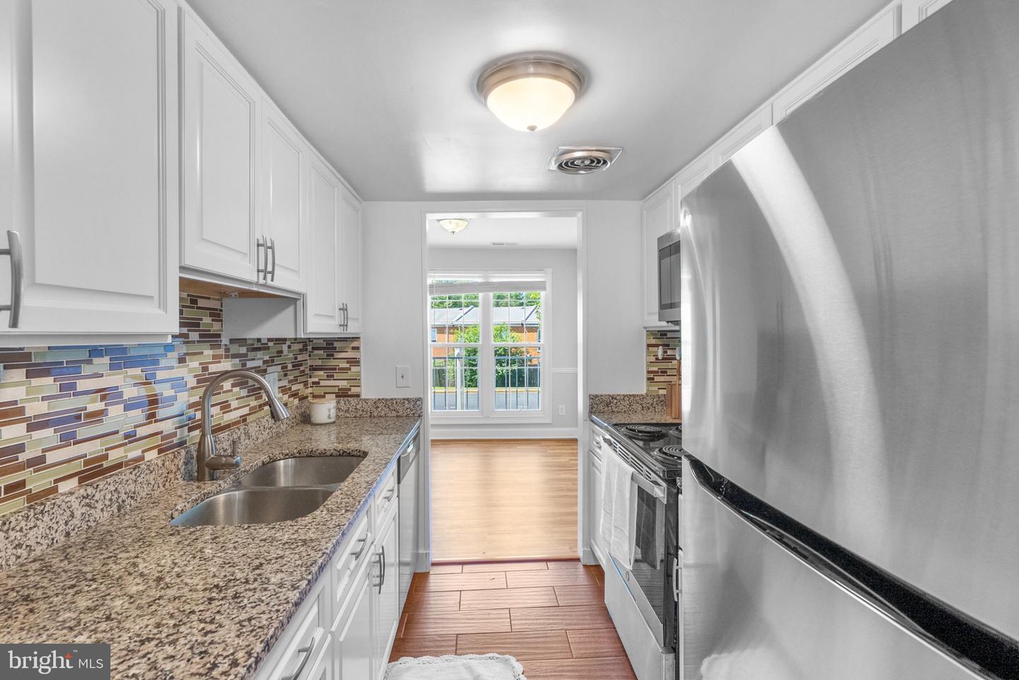 54 Maple Property Photo 15
