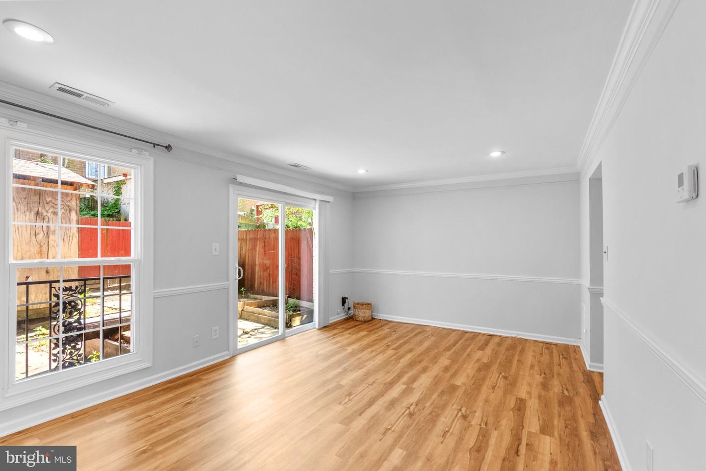 54 Maple Property Photo 20