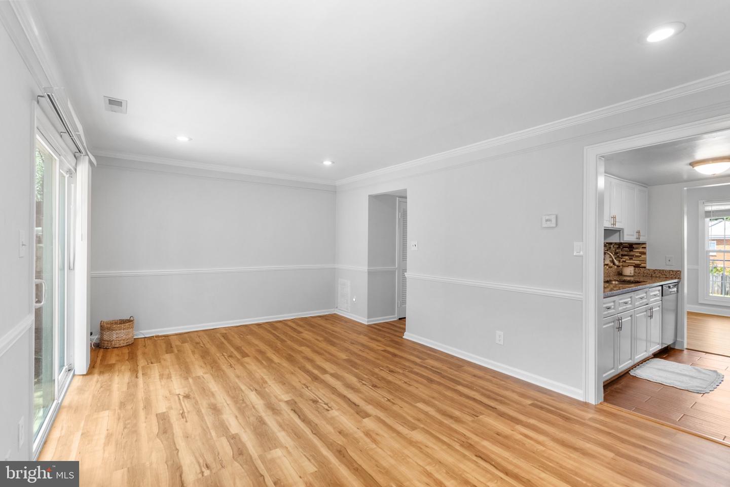 54 Maple Property Photo 21