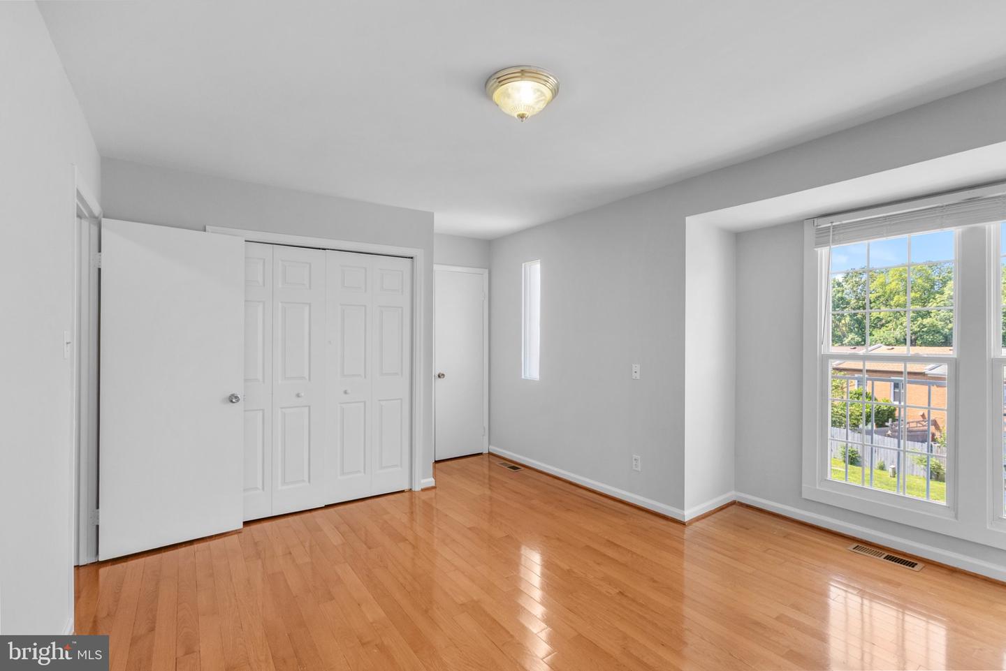 54 Maple Property Photo 25
