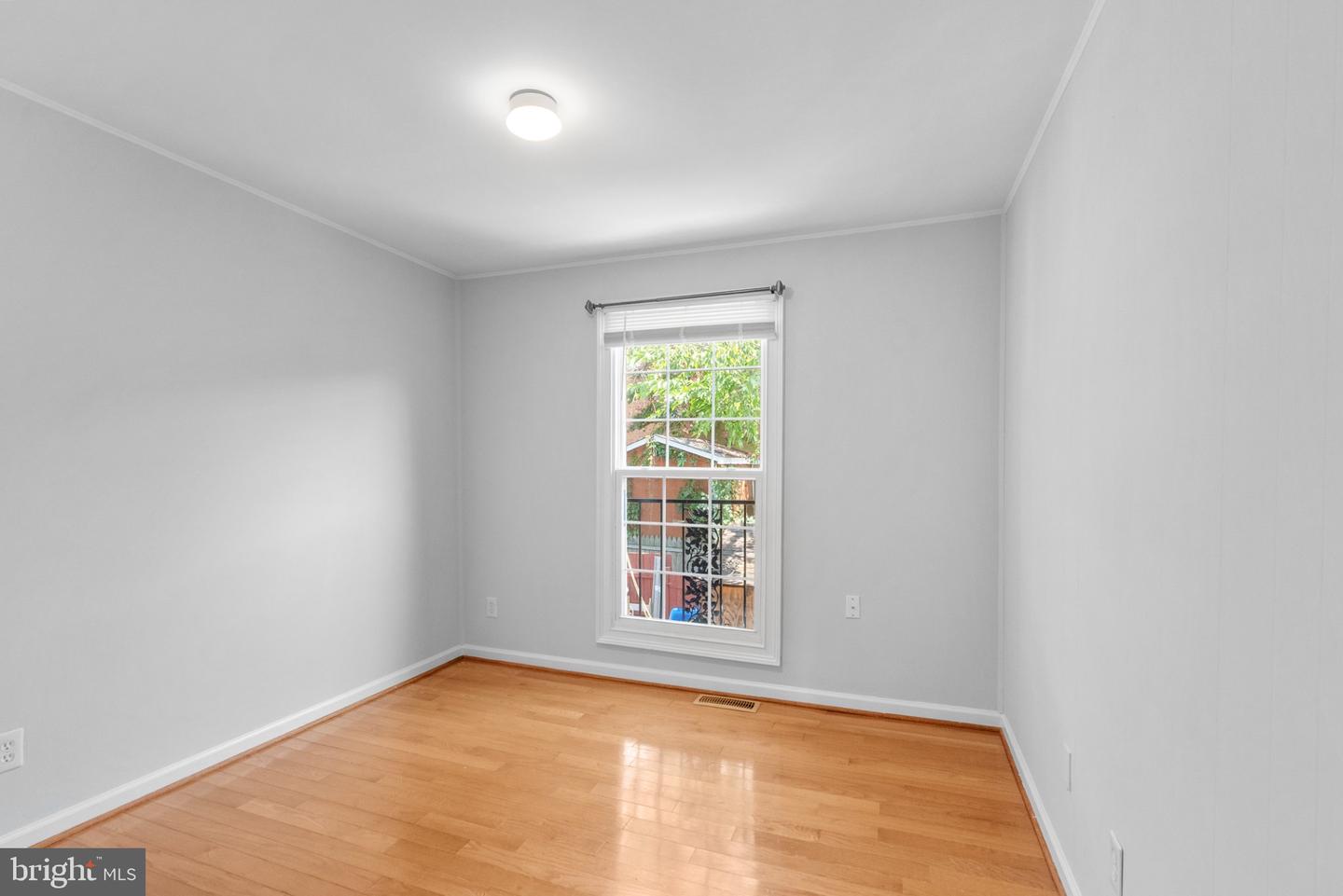 54 Maple Property Photo 35