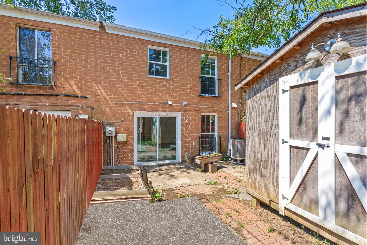 54 Maple Property Photo 39