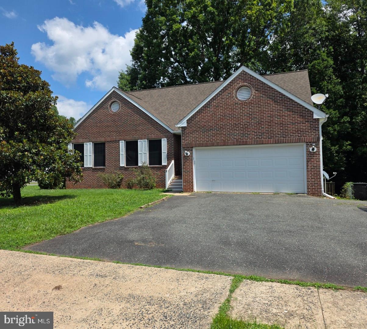 1 KEITH CT Property Photo 1
