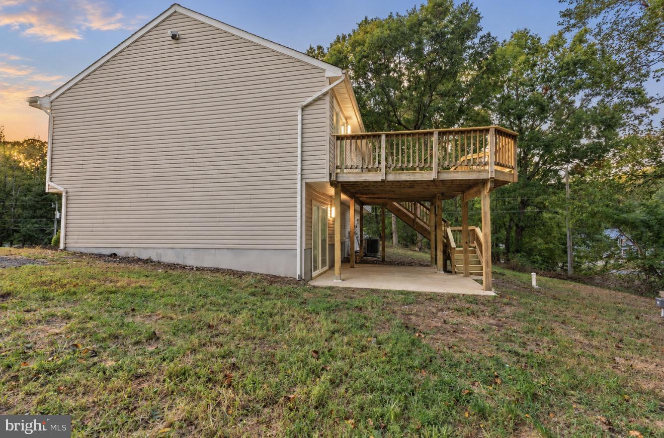 5 Raspberry Ln Property Photo 11