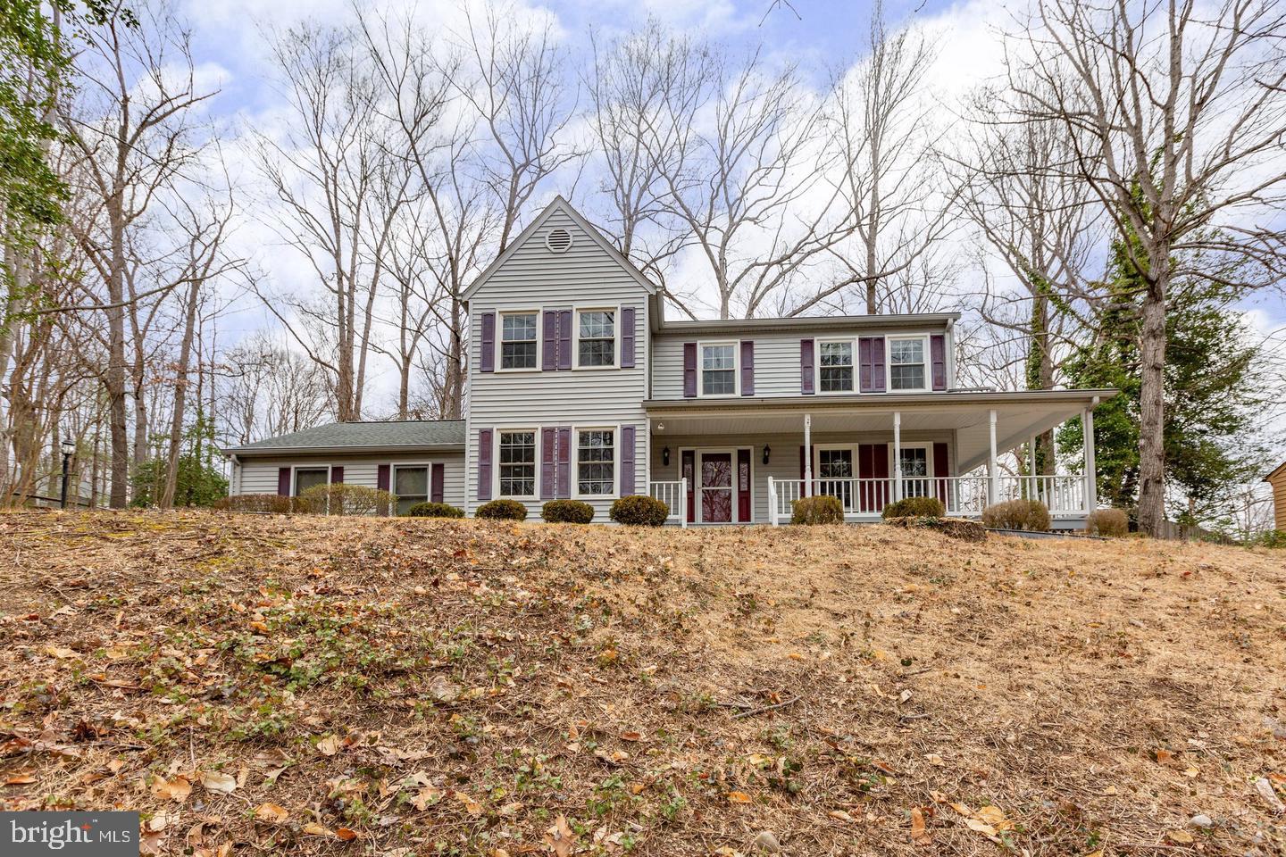 1130 Columbus Dr Property Photo 3