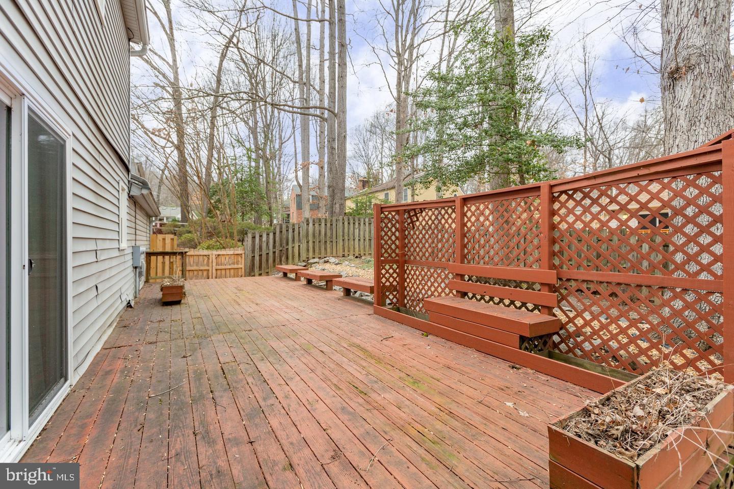 1130 Columbus Dr Property Photo 33