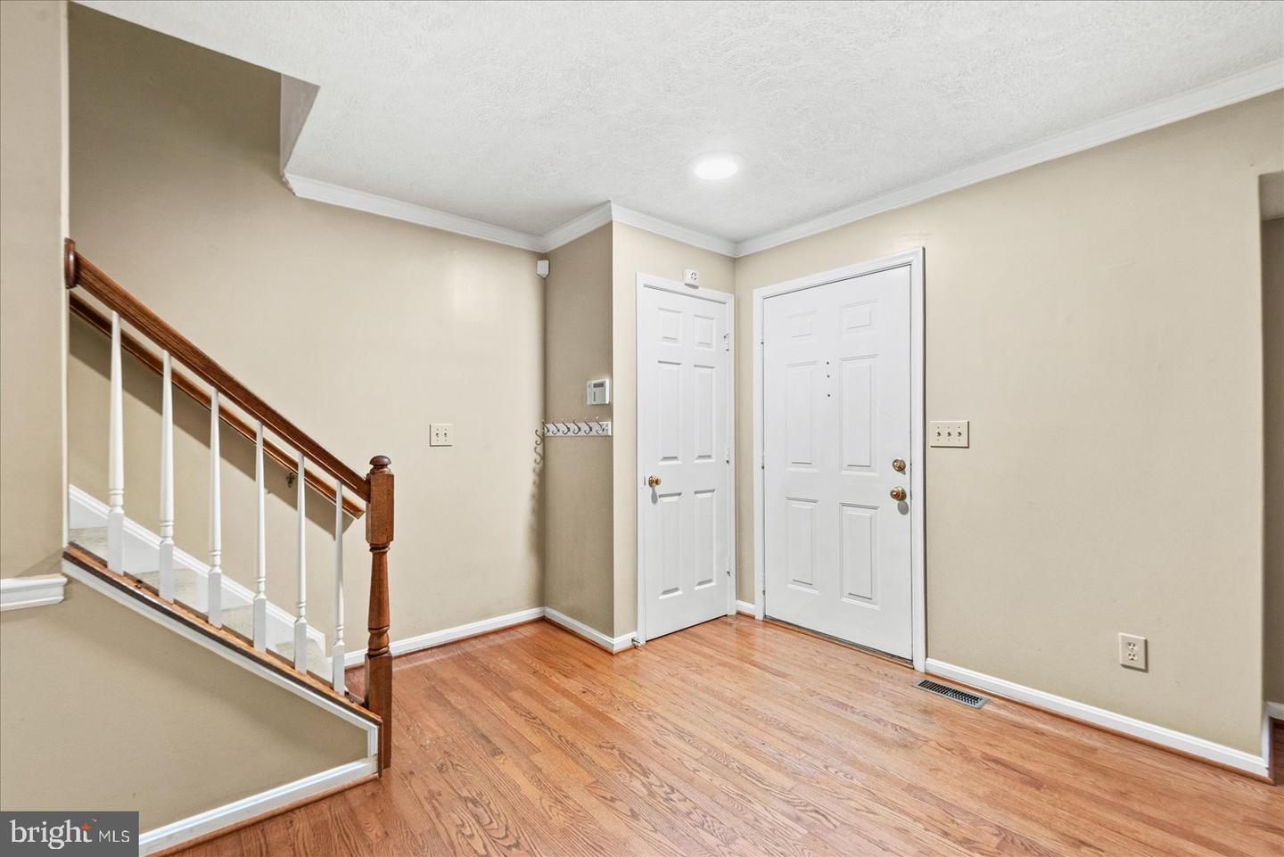 112 Healy Ct Property Photo 4