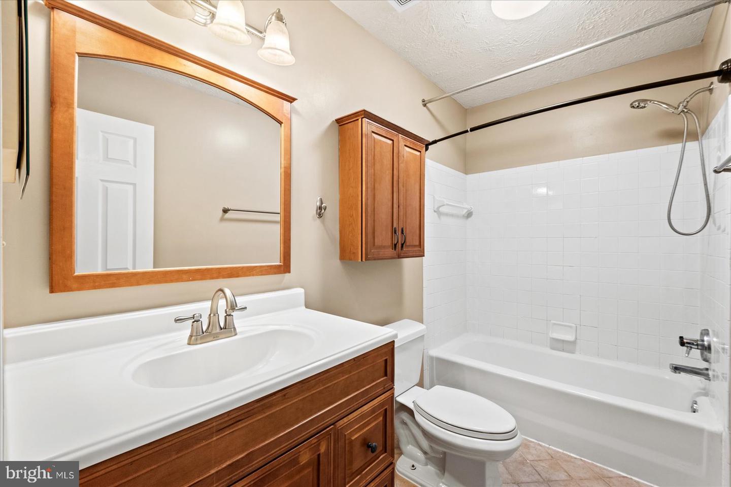 112 Healy Ct Property Photo 21