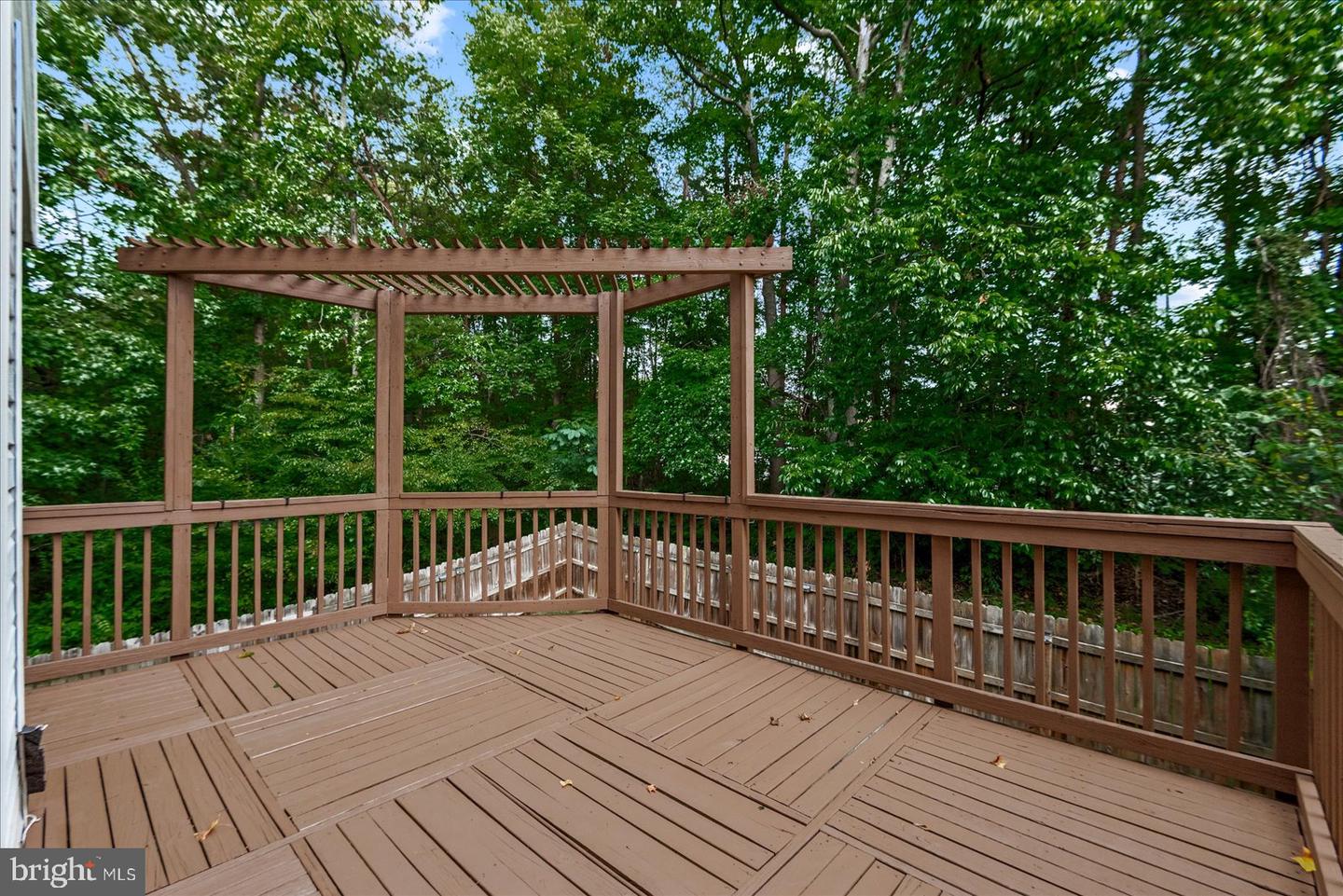 112 Healy Ct Property Photo 36