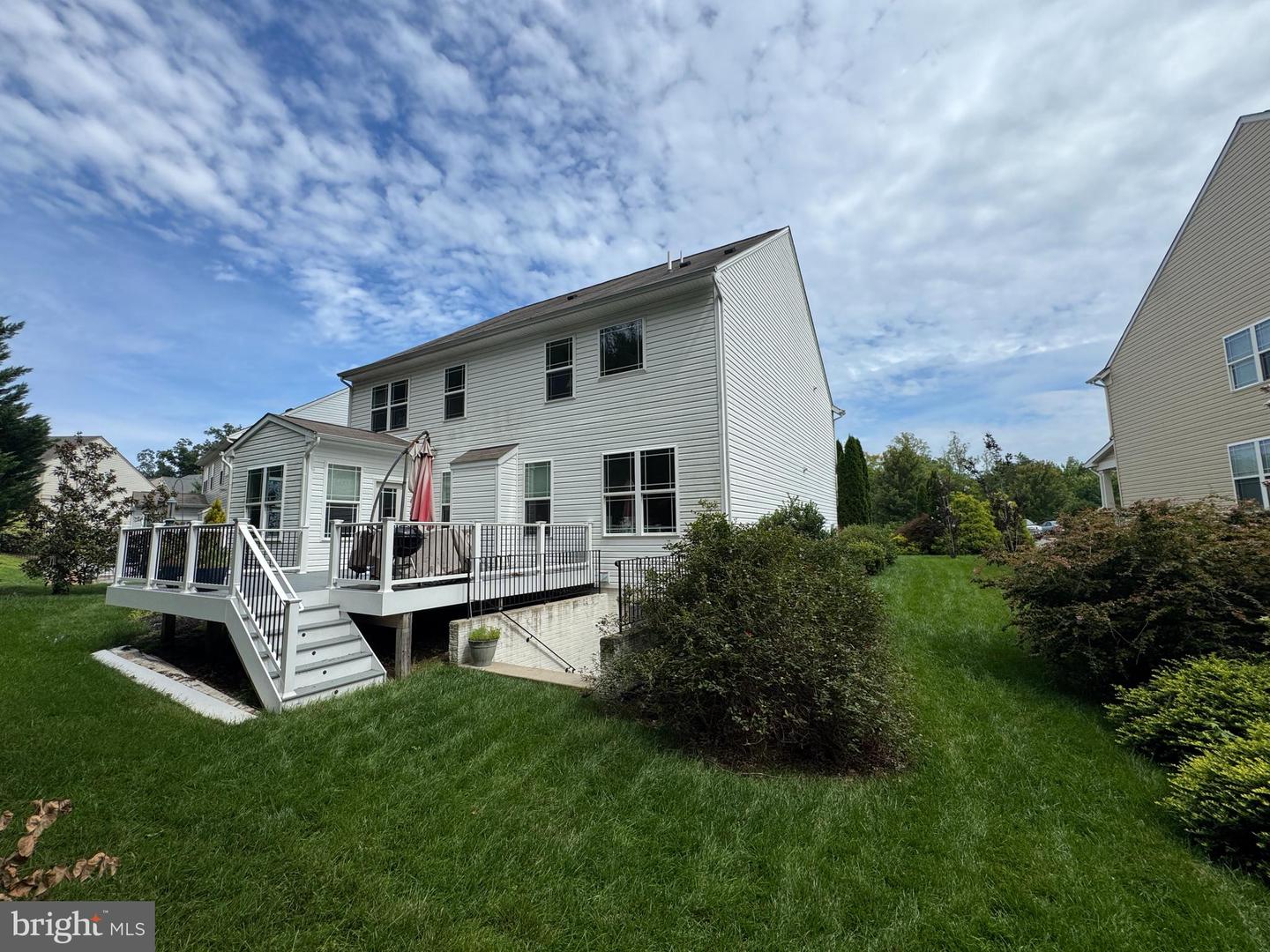 6 Whetstone Ct Property Photo 2