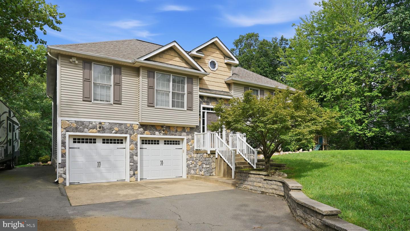 228 Greenbank Rd Property Photo 1