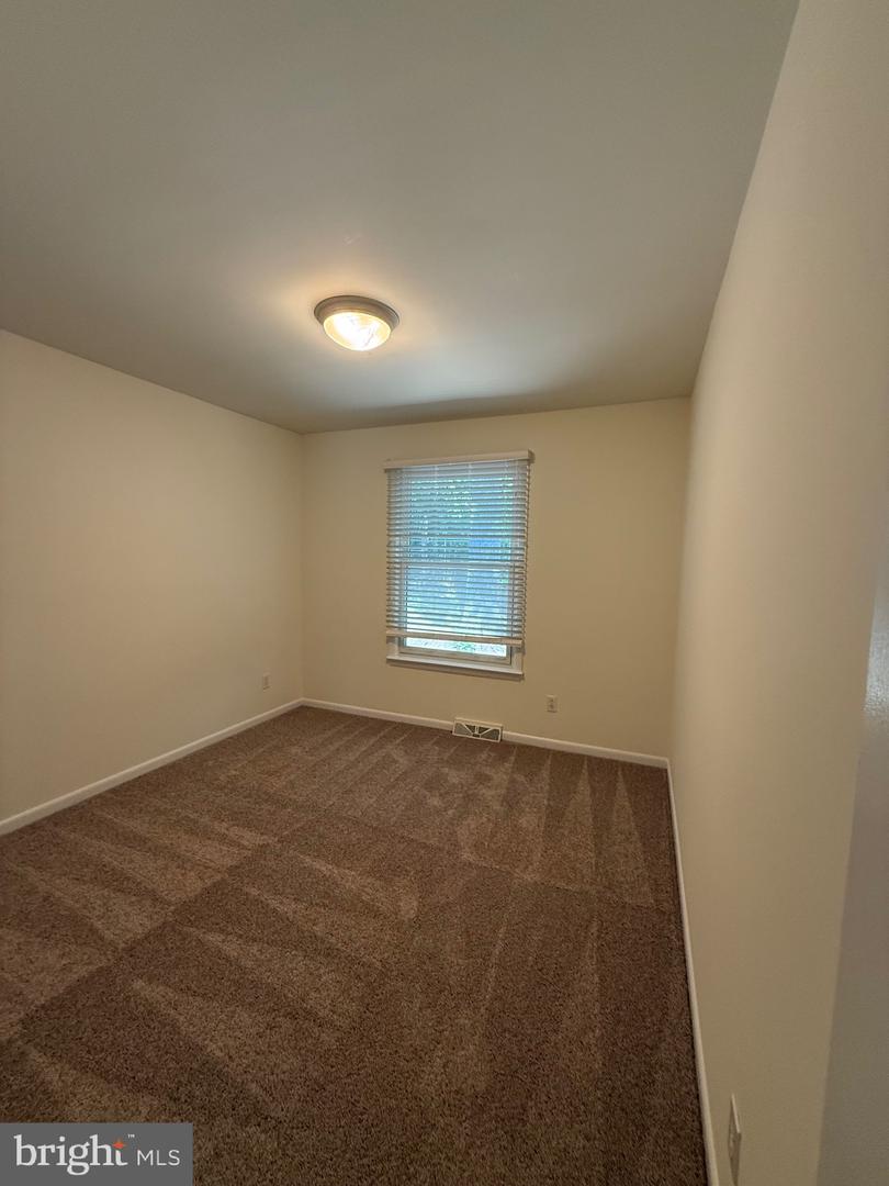 198 Van Horn Ln Property Photo 9