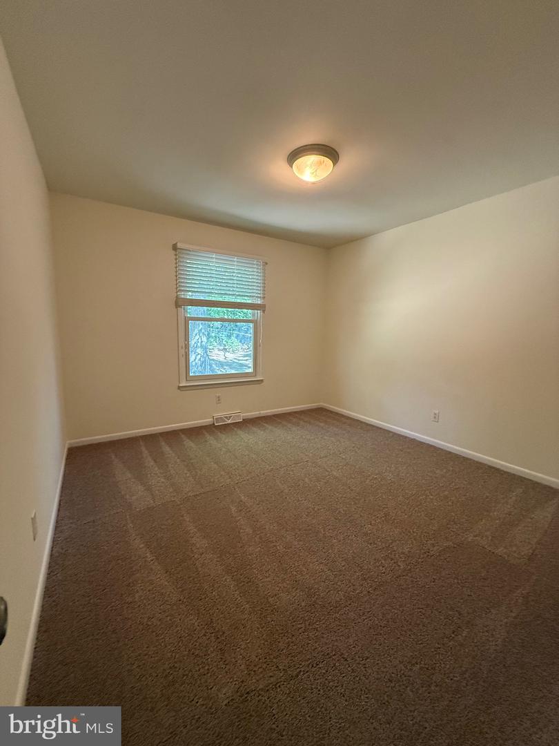 198 Van Horn Ln Property Photo 11