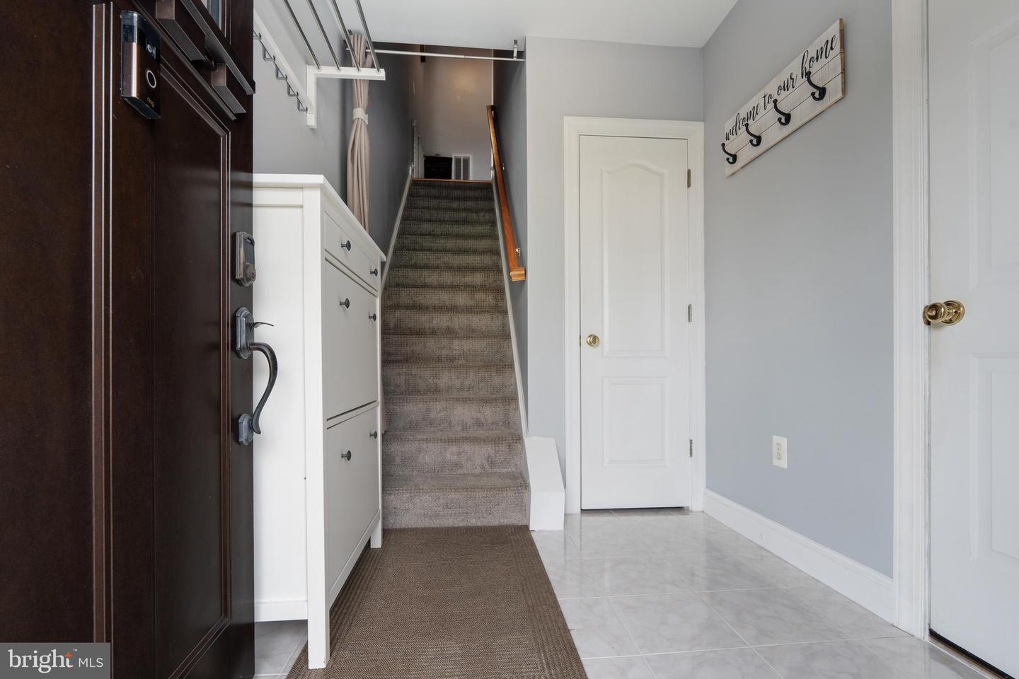 211 Shaw Ct Property Photo 5
